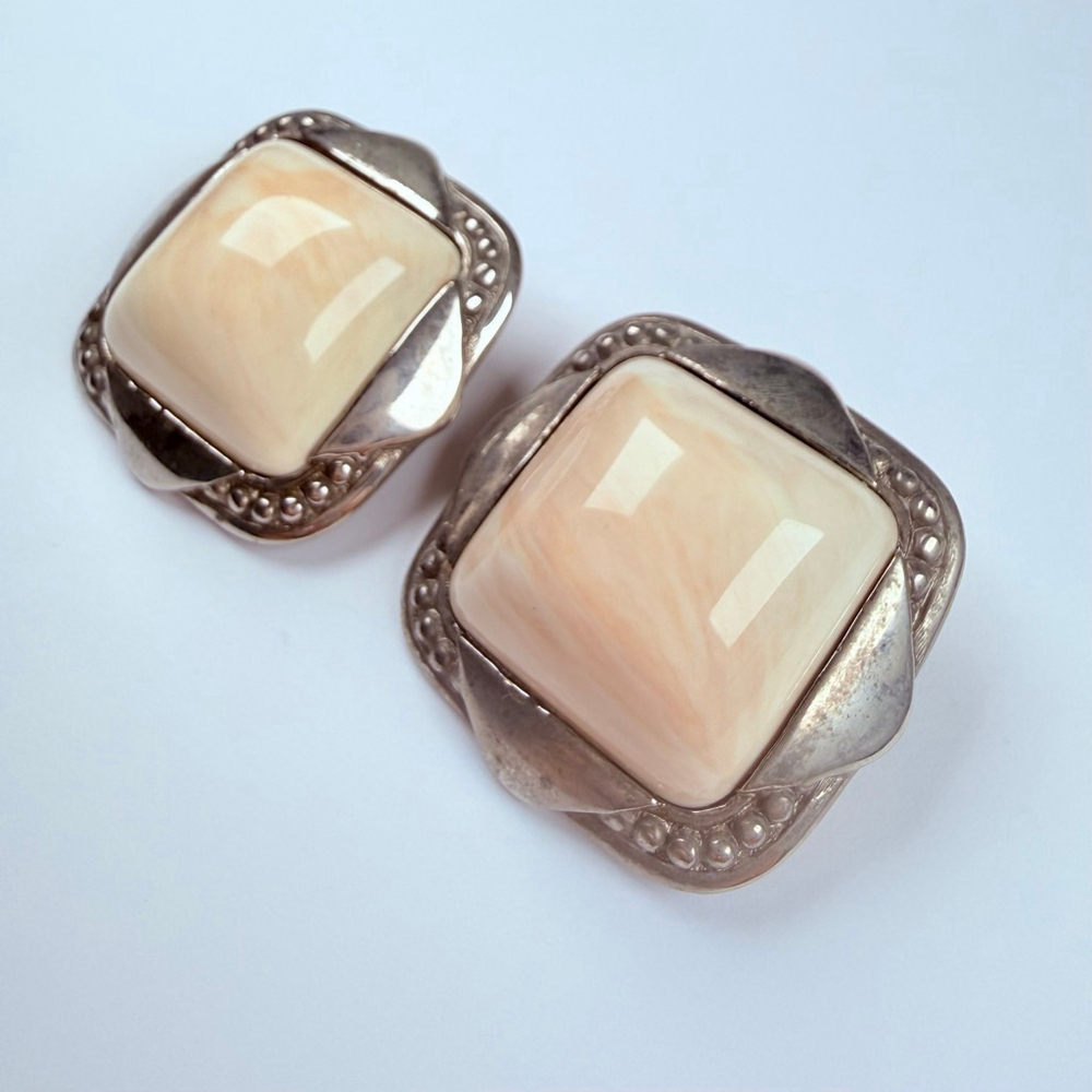 Givenchy BIG Silver Marble Cabochon Haute Couture Runway Earrings Vintage 1980's - Picture 3 of 8